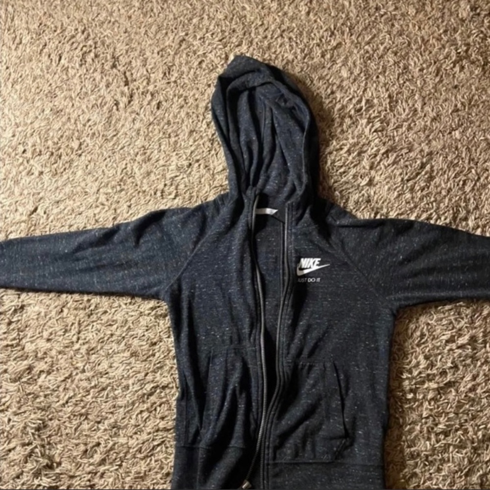 Nike Sweatsuit (Capri style joggers) - Youth Small: $20